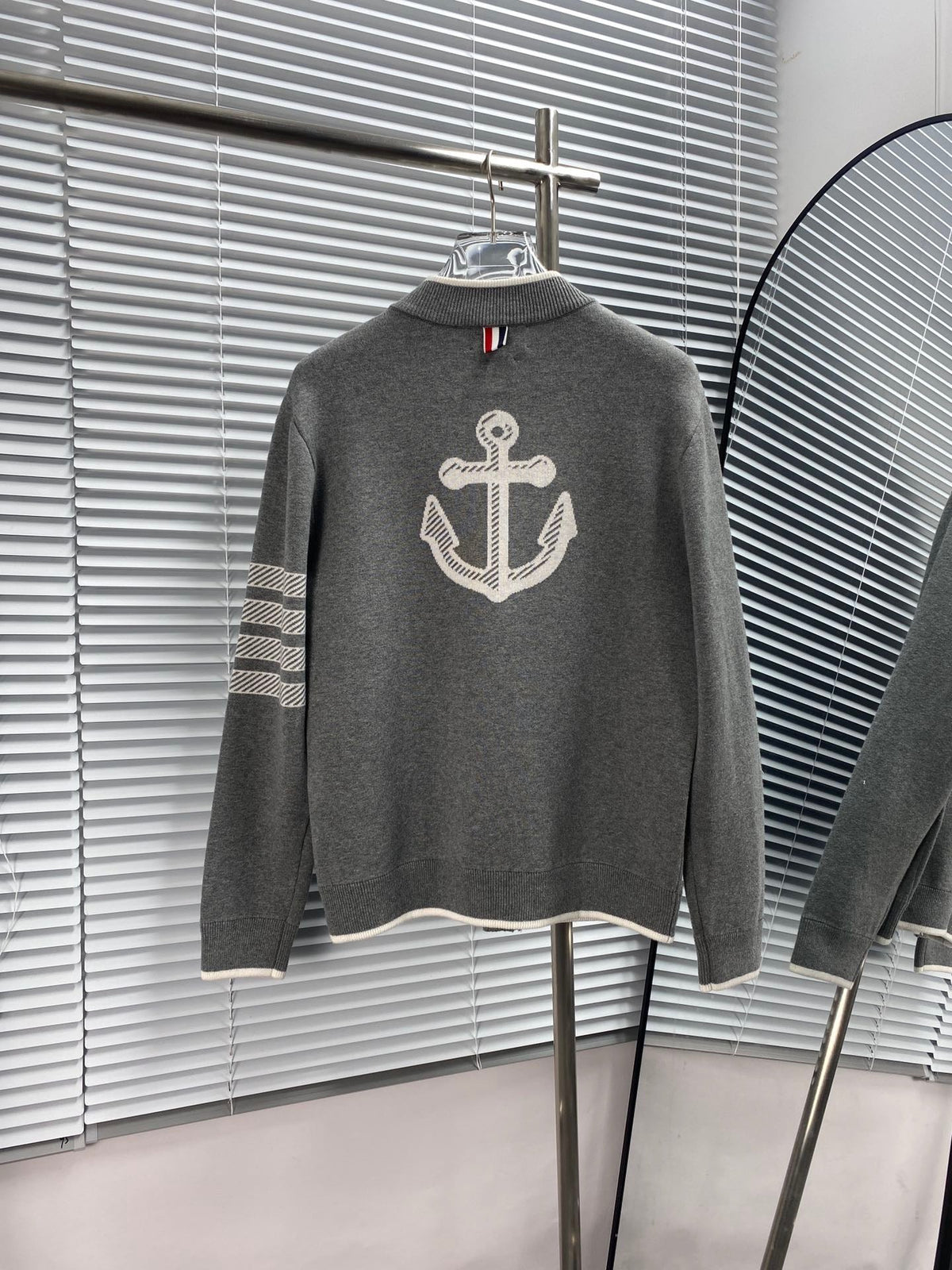 Marineblaue Strickjacke aus Wolle mit vier Streifen – Herren
