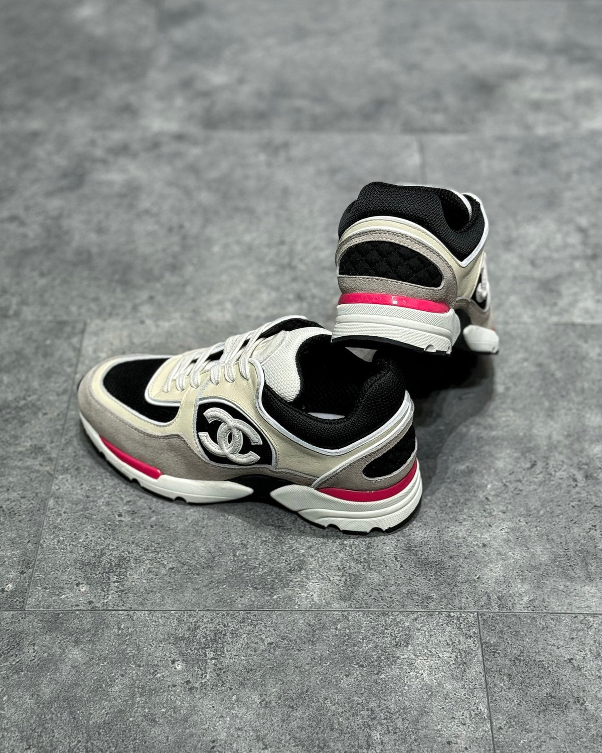 White Mesh Colourblock Chunky - Women's