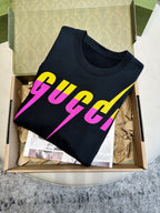 Schwarzes Baumwoll-Rundhals-T-Shirt mit Grafikprint – Herren
