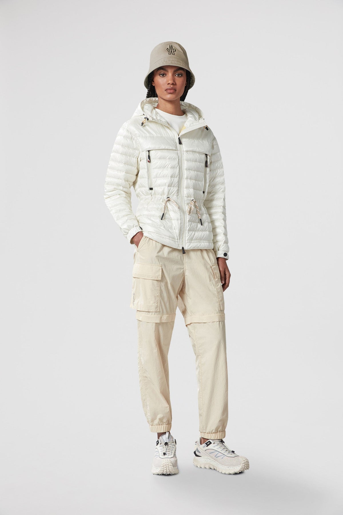 Eibing Short Down Jacket – crafted from micro ripstop Nylon lining Down-filled Water-repellent-look two-way – LUX VERSE Luxury Designer Fashion Outlet