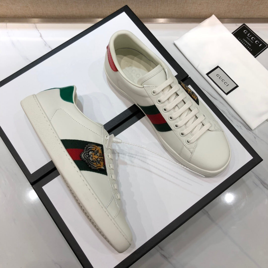 White Leather Embroidered Low-Top - Men's
