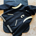 Varsity-Jacke für Herren – Schulterpartie aus schwarzer Wolle