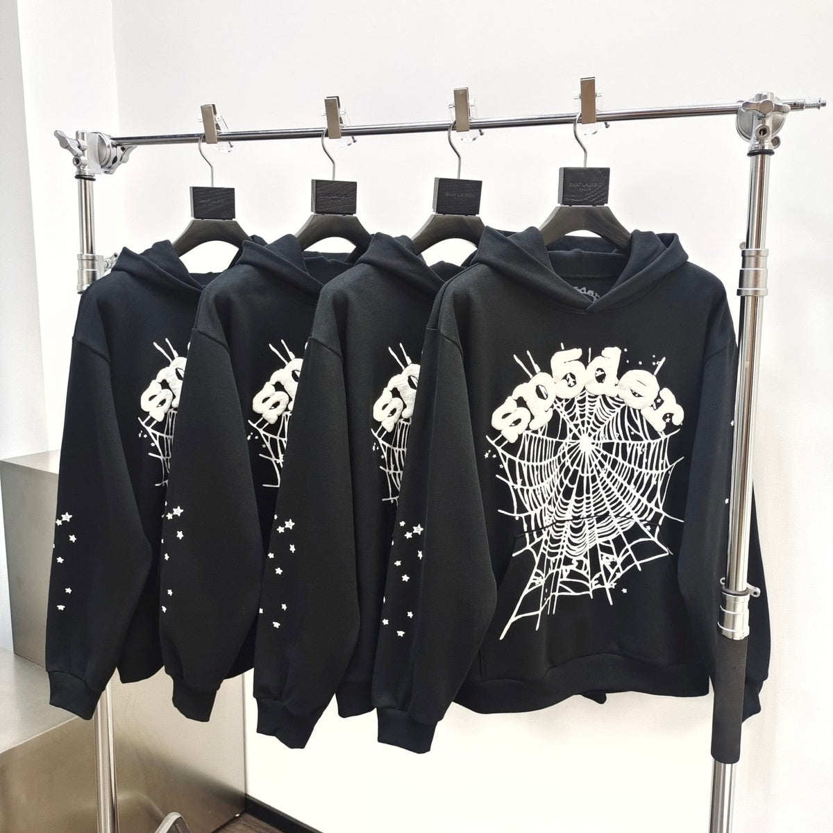 Black Cotton Web Graphic Pullover - Men's