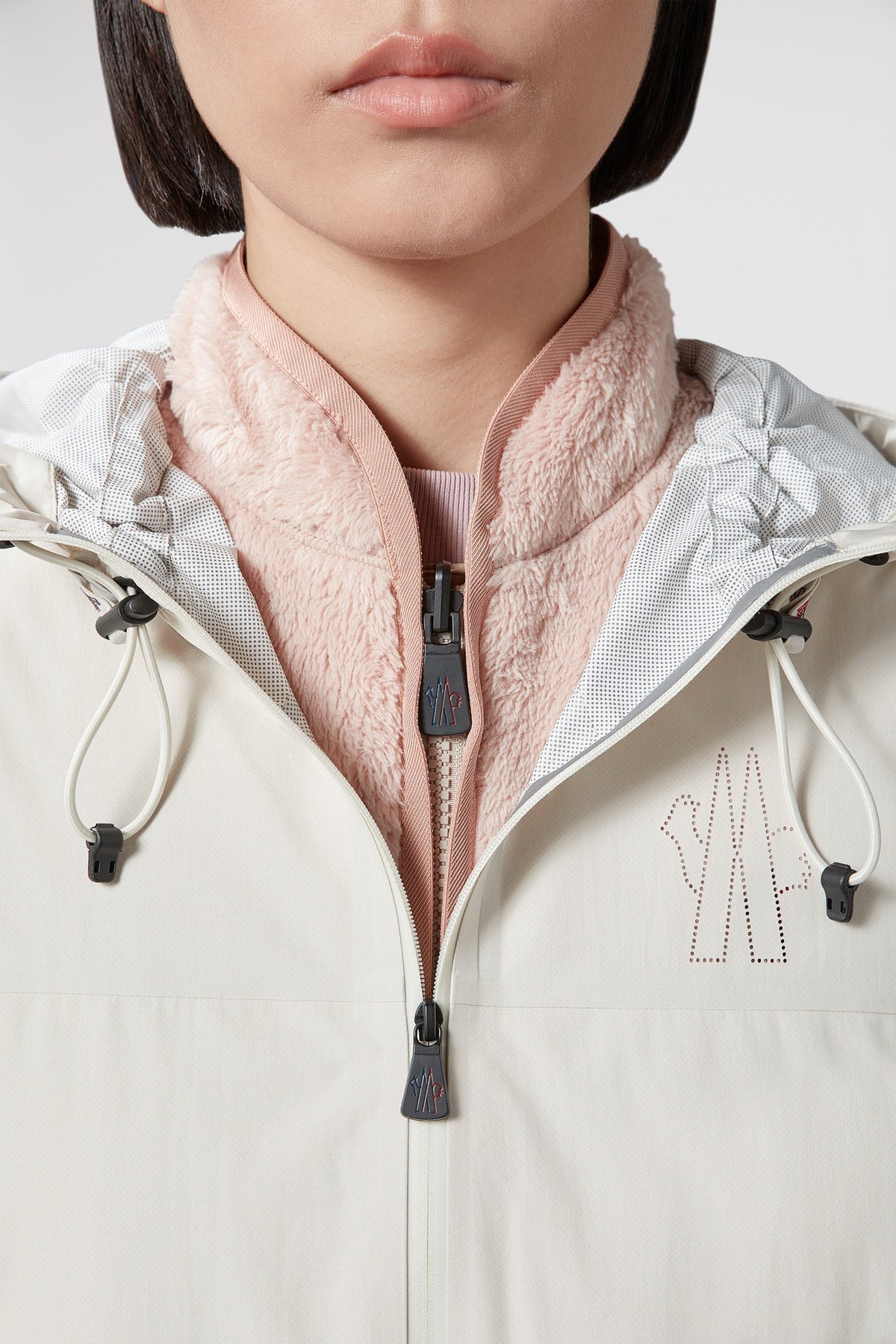 Fanes Hooded Shell Jacket – multi-functional: the practical puffer boasts pull-out gloves and is packable- – LUX VERSE Luxury Designer Fashion Outlet
