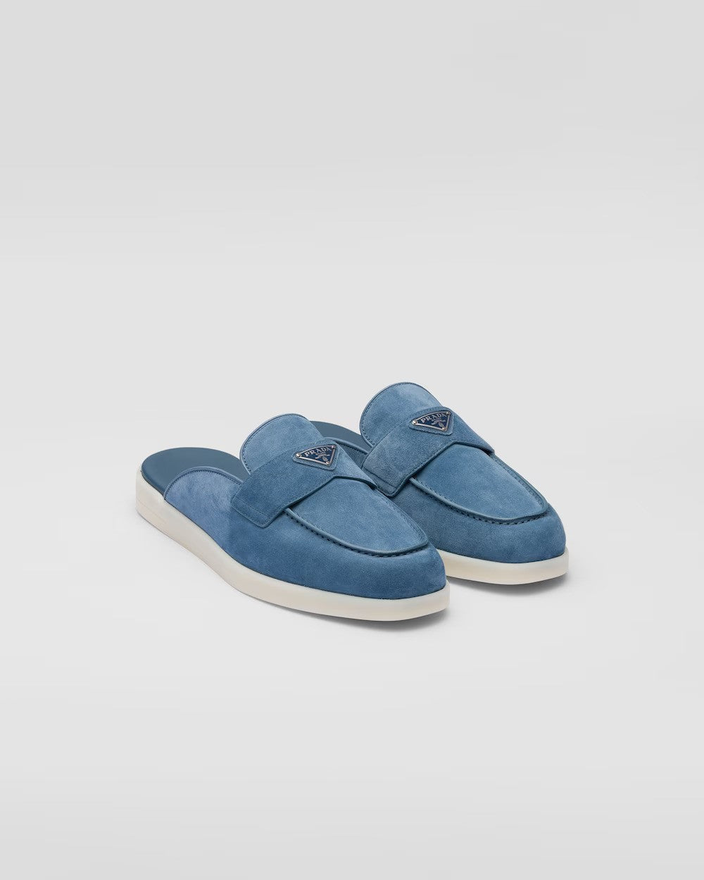 Suede sabots – these sabots made of soft suede with a leather lining have a modern silhouette – LUX VERSE Luxury Designer Fashion Outlet