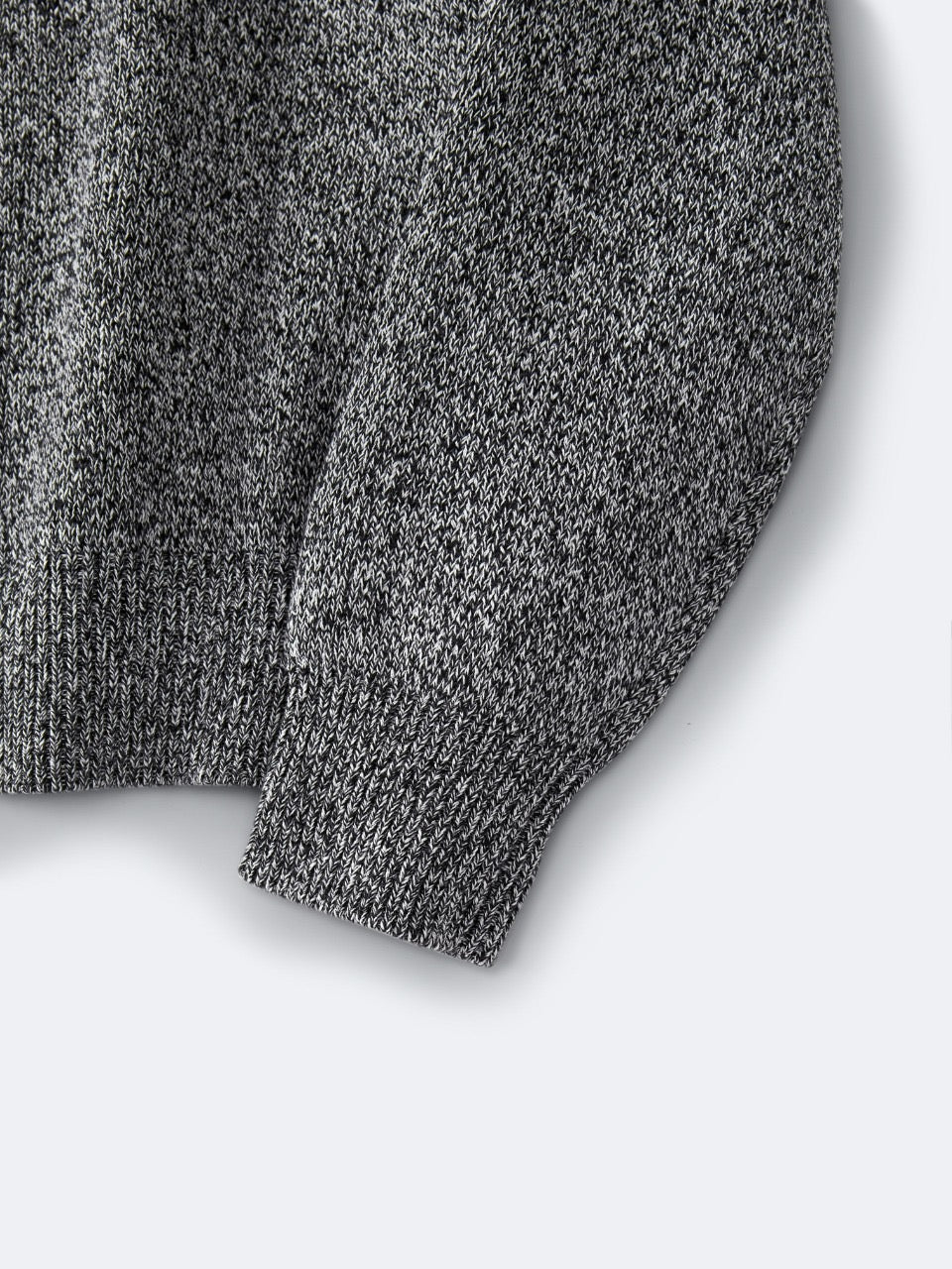 Cremefarbener Wollpullover mit Textlogo, Rundhalsausschnitt – Herren