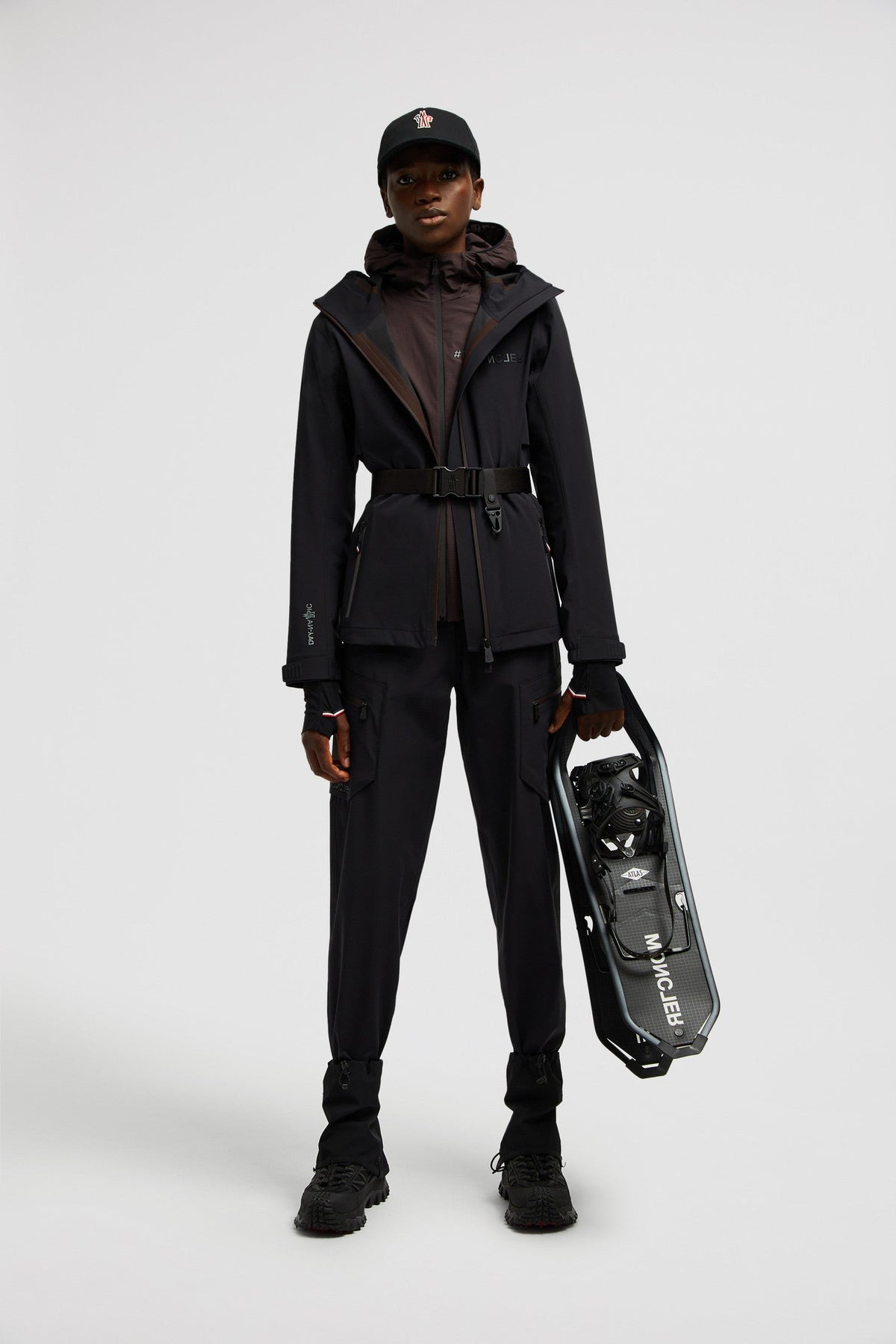 Fex Hooded Shell Jacket – multi-functional: the practical puffer boasts pull-out gloves and is packable- – LUX VERSE Luxury Designer Fashion Outlet