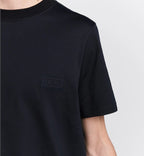 Icons T-Shirt – the T-shirt is a timeless and relaxed piece – LUX VERSE Luxury Designer Fashion Outlet