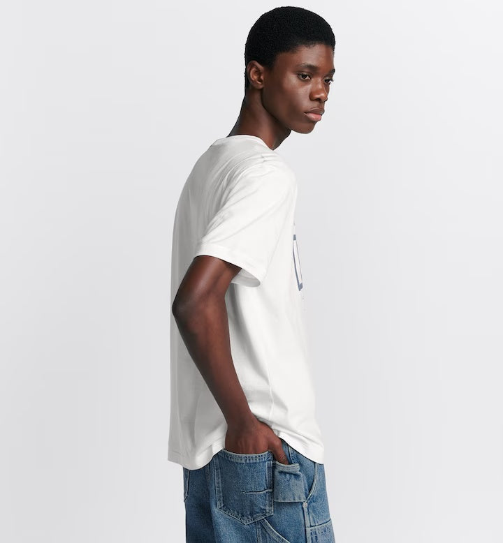 Relaxed-Fit T-Shirt – the T-shirt showcases the printed and embroidered Charm signature celebrating – LUX VERSE Luxury Designer Fashion Outlet