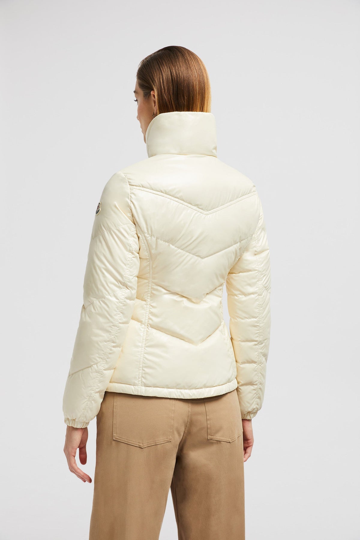 Gast Short Down Jacket – an elevated everyday piece, the Gast down jacket comes in a flattering fit-and-flare – LUX VERSE Luxury Designer Fashion Outlet