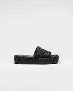 Crochet flatform slides – raffia-effect yarn Crochet workmanship Enameled metal triangle logo Monoblock rubber – LUX VERSE Luxury Designer Fashion Outlet
