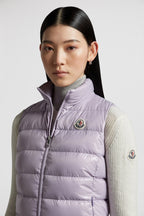 Ghany Down Classic Vest – the Ghany vest for women revisits the archives and draws inspiration from iconic – LUX VERSE Luxury Designer Fashion Outlet