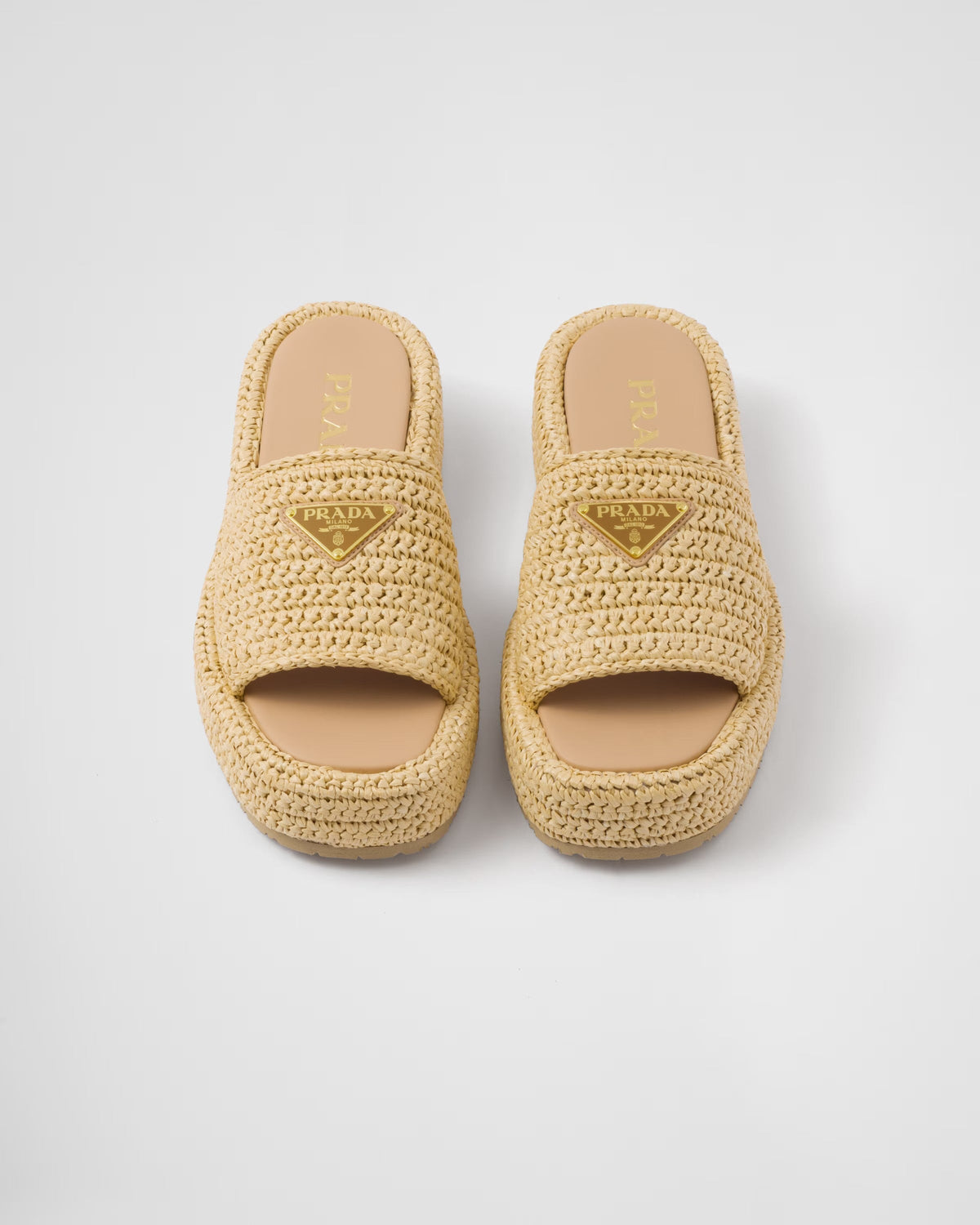 Crochet flatform slides – a simple yet sophisticated crochet pattern enhances the design of these flatform – LUX VERSE Luxury Designer Fashion Outlet