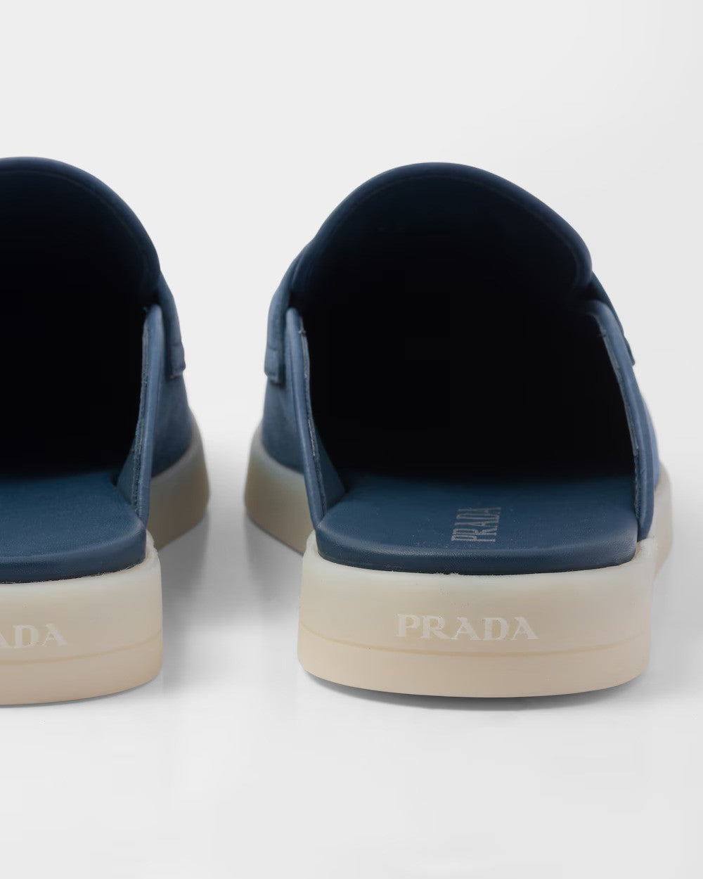 Suede sabots – these sabots made of soft suede with a leather lining have a modern silhouette – LUX VERSE Luxury Designer Fashion Outlet