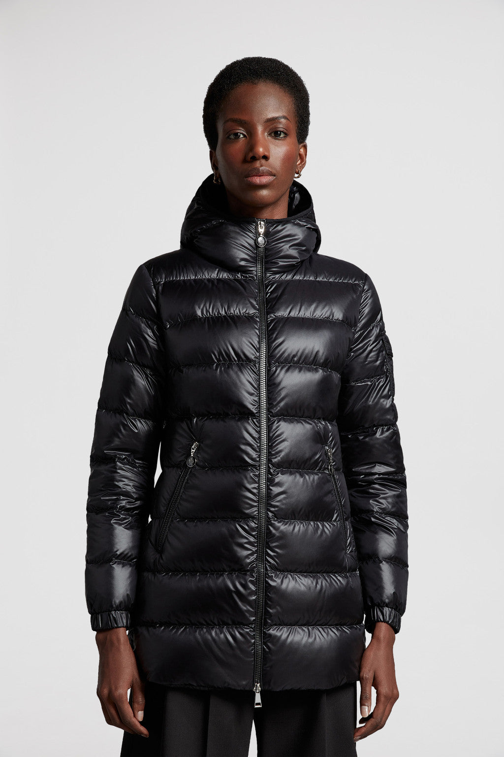 Glements Mid-Length Down Jacket – the hooded puffer jacket is crafted from longue saison, a nylon fabric notable for – LUX VERSE Luxury Designer Fashion Outlet