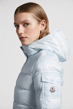 Gles Short Down Jacket – the Gles down jacket is characterized by classic boudin quilting and an iconic patch – LUX VERSE Luxury Designer Fashion Outlet