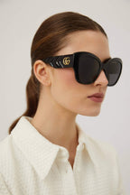 Black cat-eye sunglasses with matalasse temple – new fashionable story fully expressing iconic and elegant mood directly linked – LUX VERSE Luxury Designer Fashion Outlet