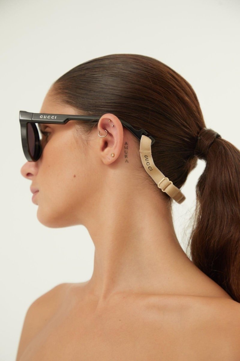 Black sporty sunglasses – the style come with a well-balanced color proposal: from classic to sporty – LUX VERSE Luxury Designer Fashion Outlet