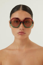 Hexagonal tricolor sunglasses – the style is enriched by the G interlocking logo – LUX VERSE Luxury Designer Fashion Outlet