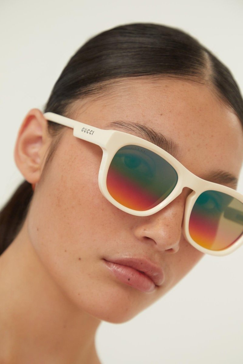 Ivory sporty sunglasses – sporty and vintage inspired this wayfarer style is made in full plastic with – LUX VERSE Luxury Designer Fashion Outlet
