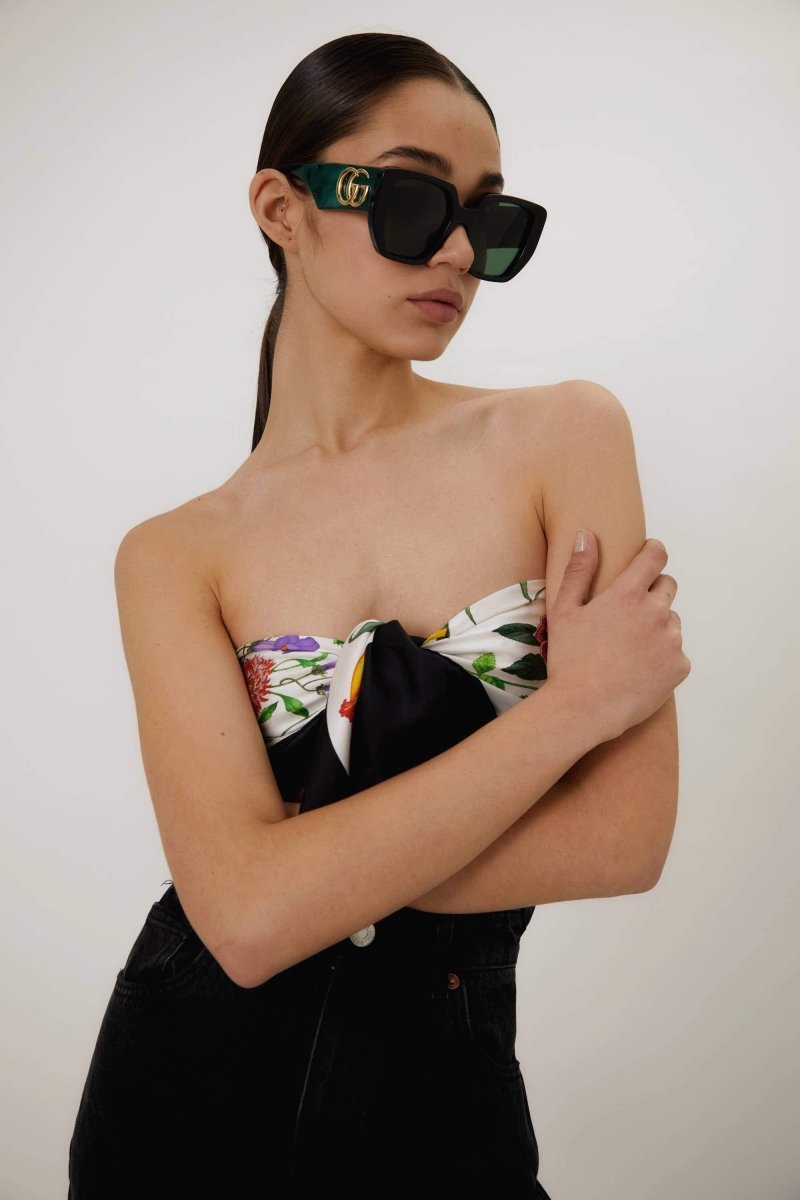 GG oversized black and green – oversize gemetric shape in plastic characterized by bold volumes and strong – LUX VERSE Luxury Designer Fashion Outlet