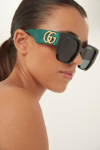 GG oversized black and green – oversize gemetric shape in plastic characterized by bold volumes and strong – LUX VERSE Luxury Designer Fashion Outlet