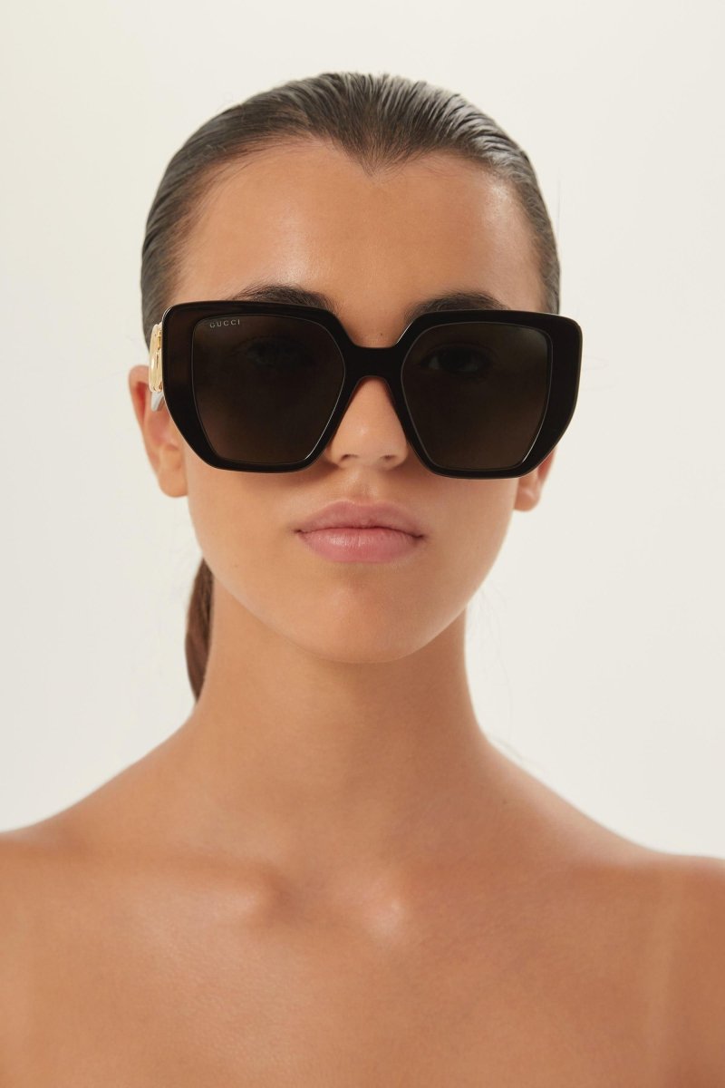 GG oversized black and green – pared-back simplicity characterises the essential shapes, lines and colours of this – LUX VERSE Luxury Designer Fashion Outlet