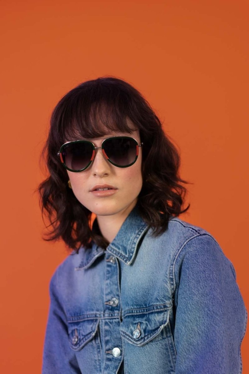 Pilot sunglasses featuring front web – best selling pilot shape, characterized by a sophisticated and innovative web – LUX VERSE Luxury Designer Fashion Outlet