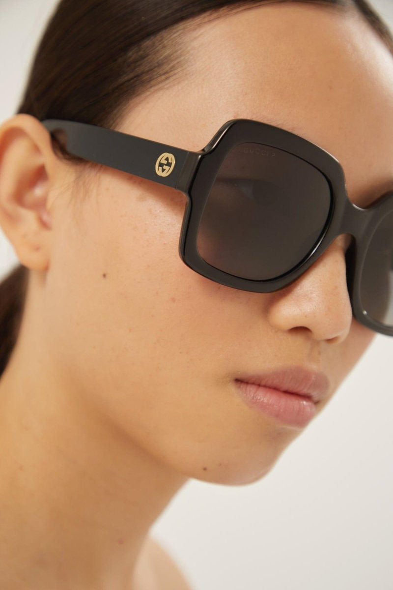 Squared black thin acetate sunglasses – oversized squared shape – LUX VERSE Luxury Designer Fashion Outlet