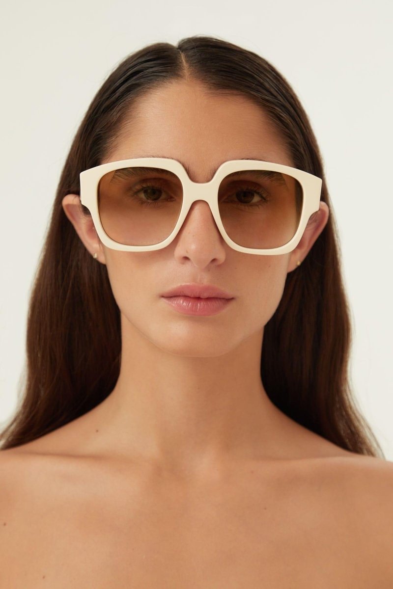 Vintage look ivory sunglasses – vintage look ivory sunglasses from fashion show – LUX VERSE Luxury Designer Fashion Outlet