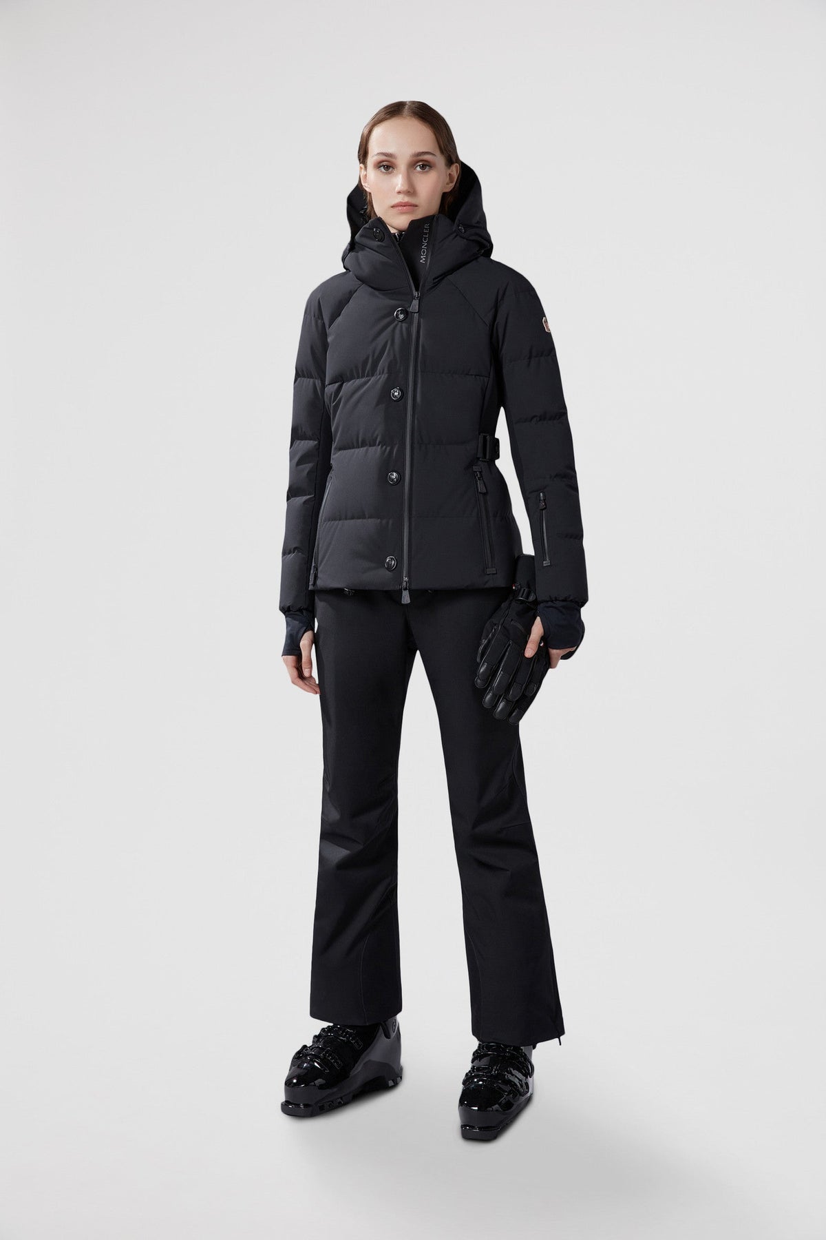 Guyane Short Dalles Down Jacket – crafted from recycled longue saison outer fabric Longue saison lining Down-filled – LUX VERSE Luxury Designer Fashion Outlet