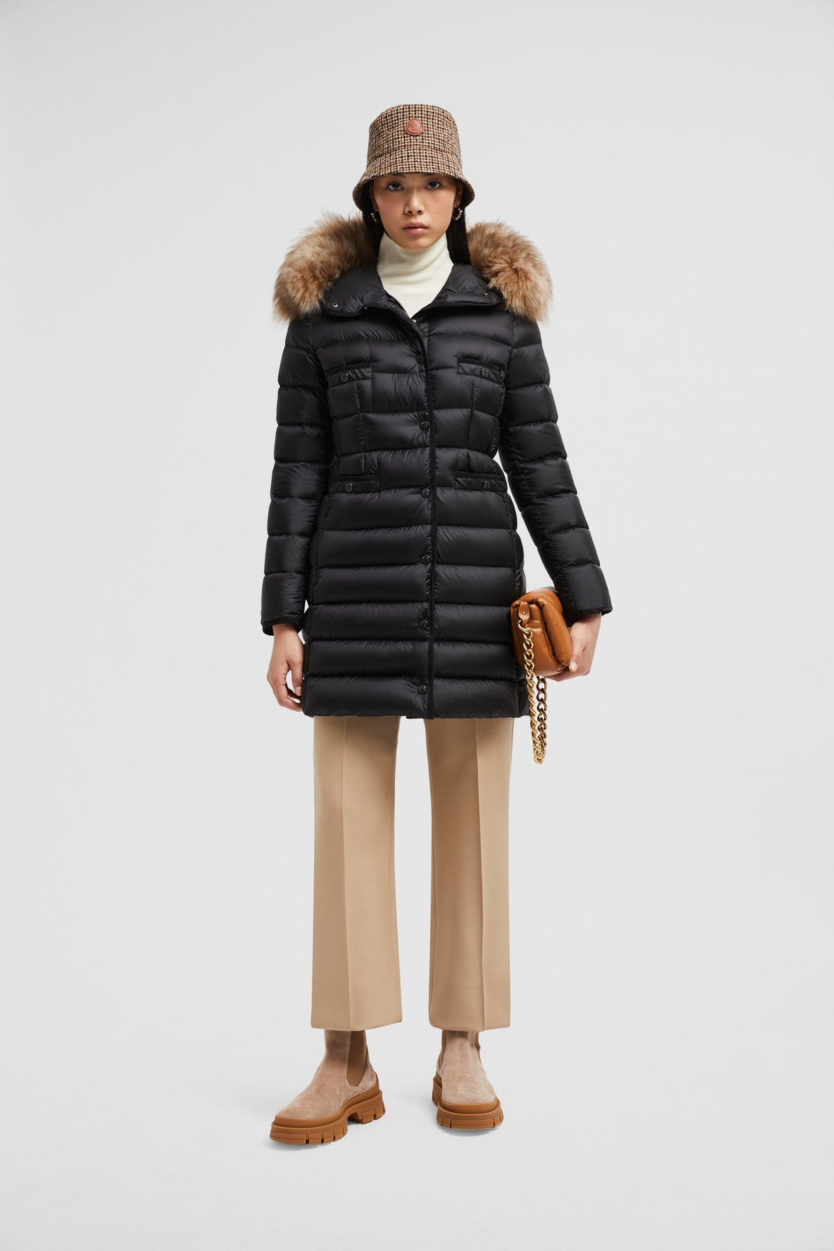 Hirmafur Long Down Jacket – the long down jacket is crafted from longue saison, a nylon fabric notable for – LUX VERSE Luxury Designer Fashion Outlet