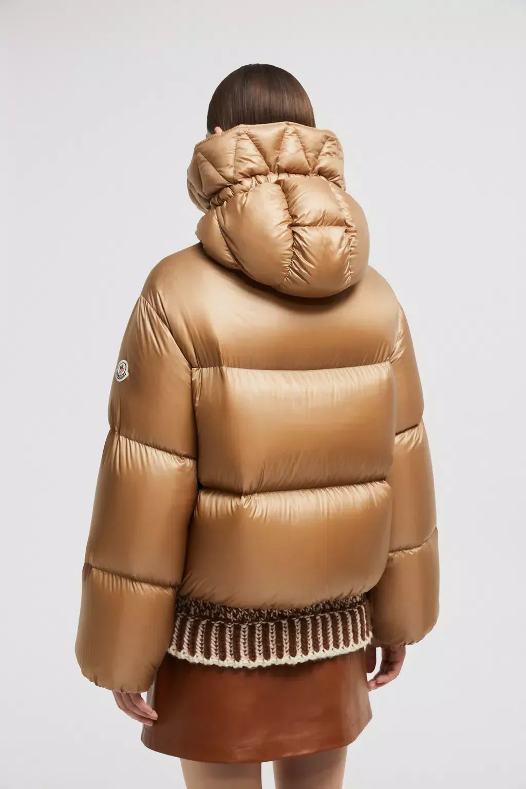 Borey Short Down Jacket – the short puffer boasts adjustable sleeves that open, allowing it to be worn as – LUX VERSE Luxury Designer Fashion Outlet