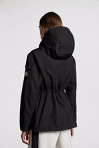 Leandro Parka – an iconic logo patch on the chest adds the finishing touch – LUX VERSE Luxury Designer Fashion Outlet