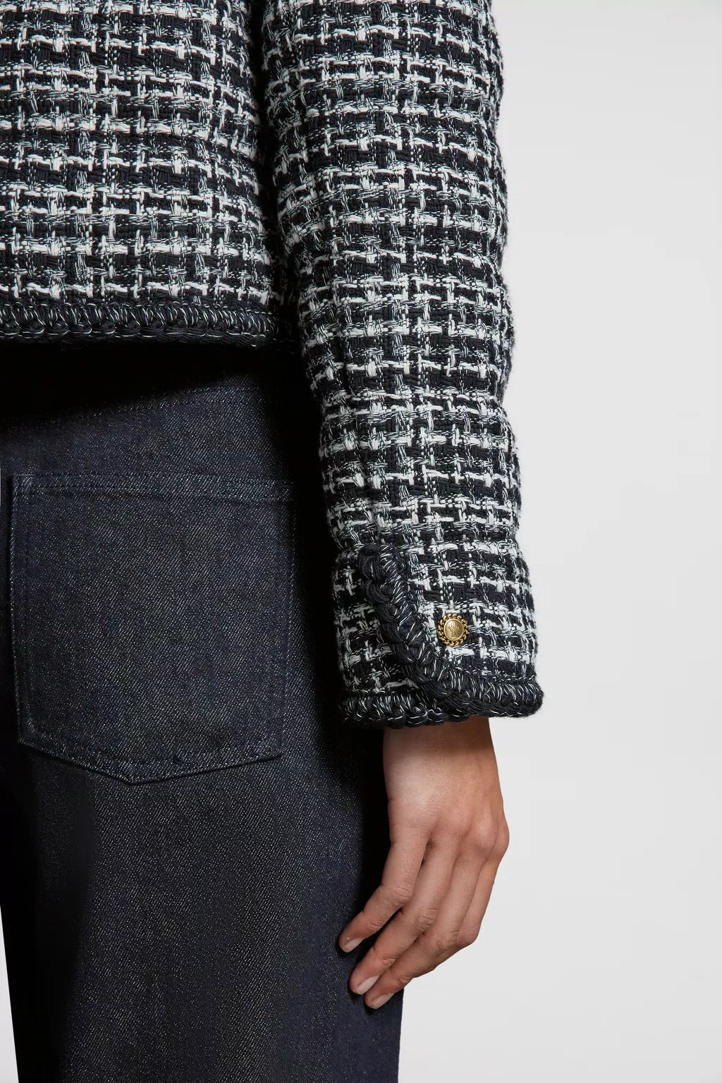 Eliadi Short Down Jacket – crafted from nylon, the short puffer is enhanced with lightweight longue saison – LUX VERSE Luxury Designer Fashion Outlet