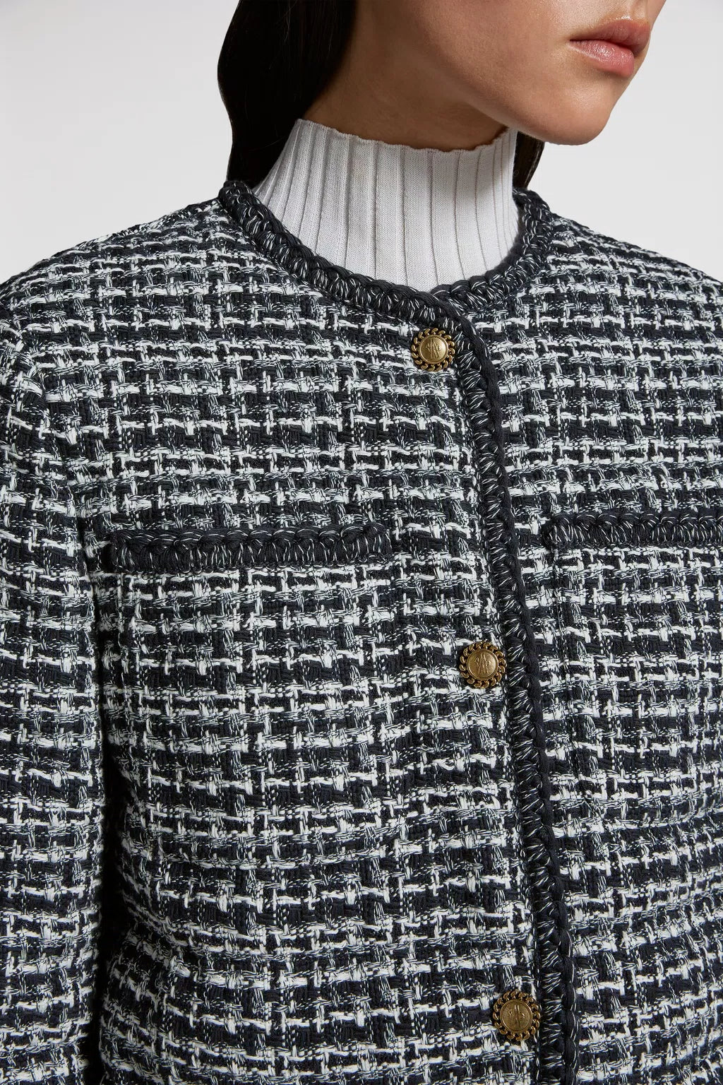 Eliadi Short Down Jacket – a timeless piece fit for city life, the Andro down jacket layers easily over – LUX VERSE Luxury Designer Fashion Outlet