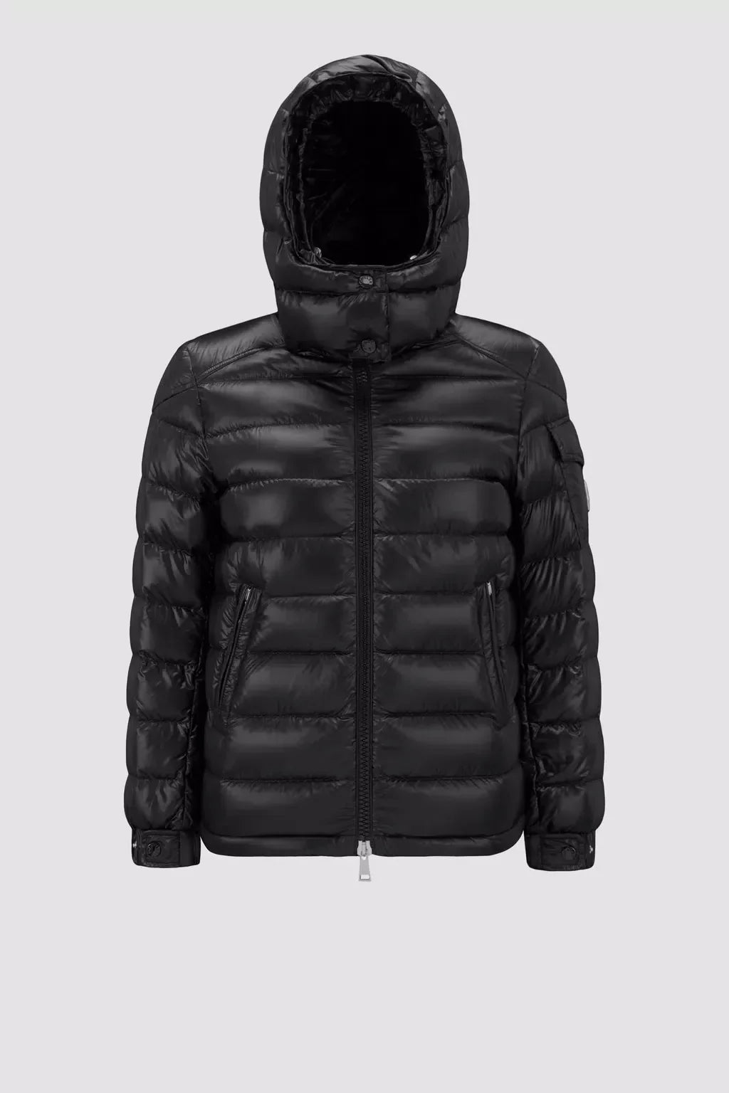 Dalles Short Down Jacket – unmistakably, the Dalles down jacket is characterized by classic boudin quilting – LUX VERSE Luxury Designer Fashion Outlet