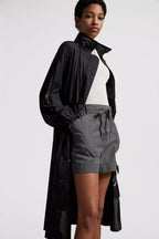 Lins Parka – emblematic of comfortable elegance, the Corinto down jacket is characterized – LUX VERSE Luxury Designer Fashion Outlet