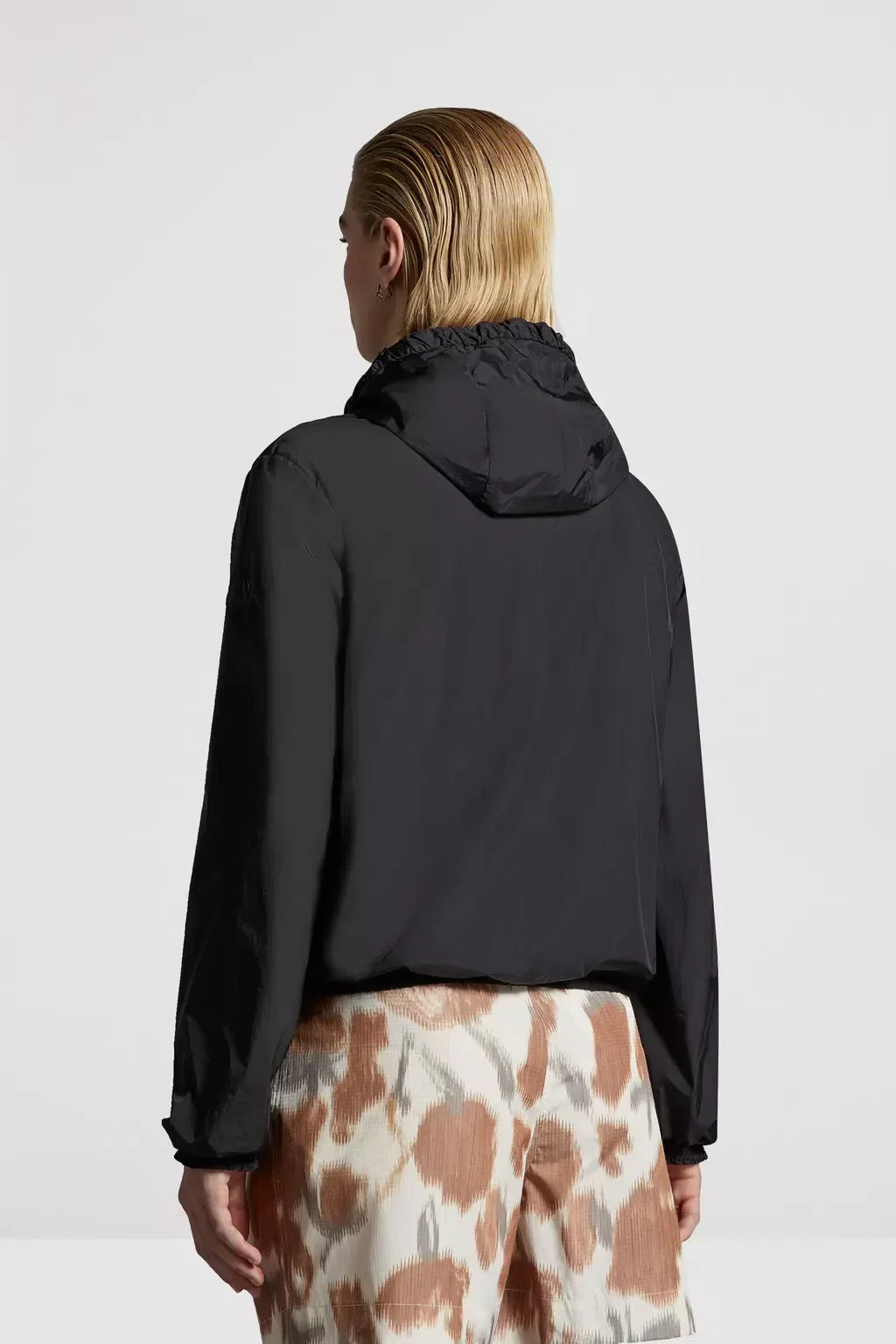 Cassie Hooded Jacket – the Cassie jacket is crafted from ultra-light nylon fabric with a transparent – LUX VERSE Luxury Designer Fashion Outlet