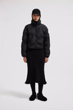 Beryl Short Down Jacket – a visually striking design, the Beryl down jacket's geometric pattern is reminiscent – LUX VERSE Luxury Designer Fashion Outlet