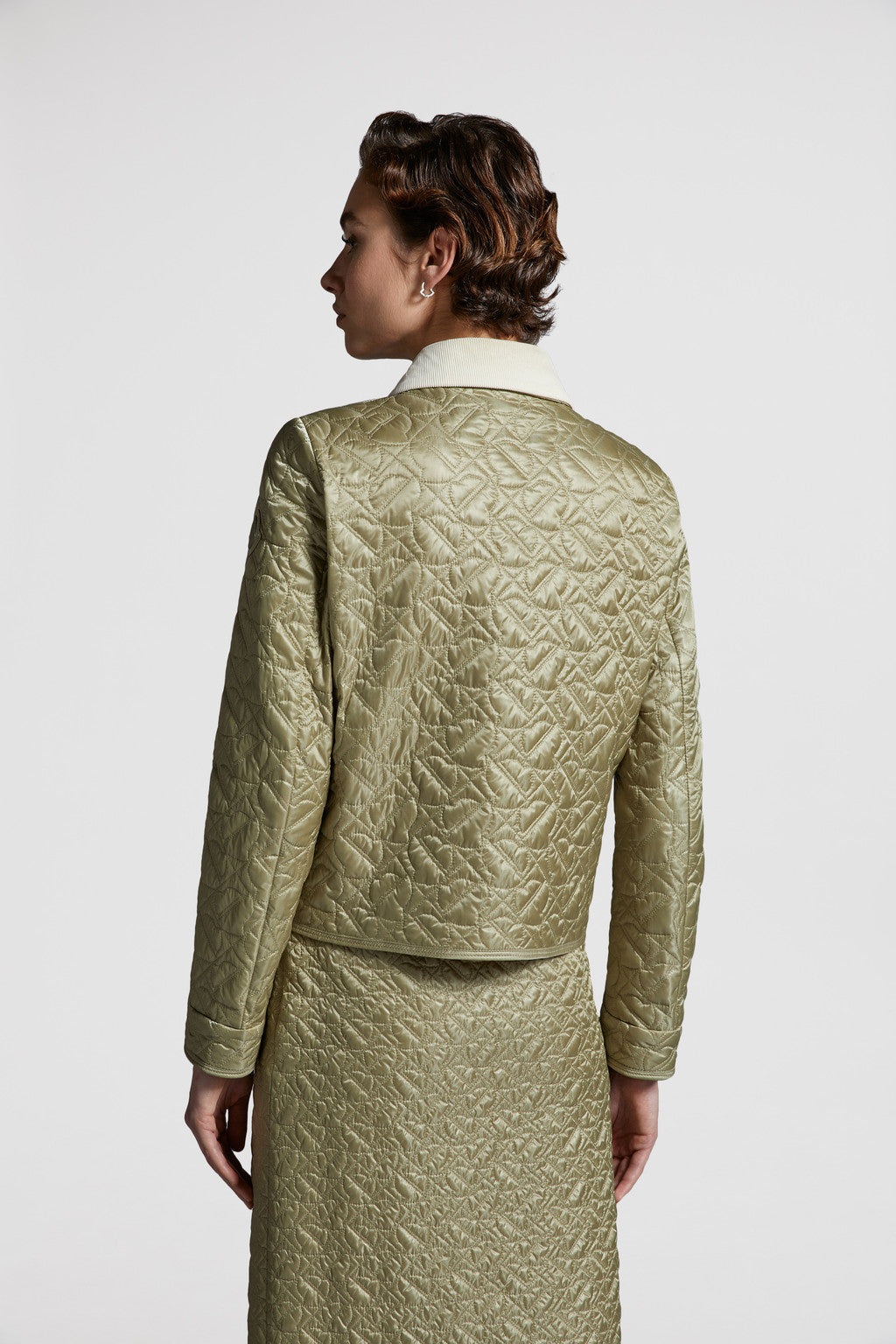 Vaerde Padded Shirt Jacket – timeless taste meets the utmost luxury in the Vaerde shacket – LUX VERSE Luxury Designer Fashion Outlet