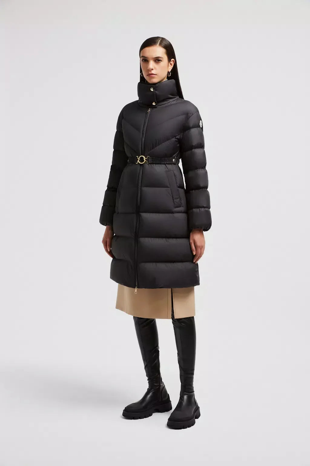 Brou Long Down Jacket – enhancing the coat with a fit-and-flare shape, the waist features an adjustable – LUX VERSE Luxury Designer Fashion Outlet