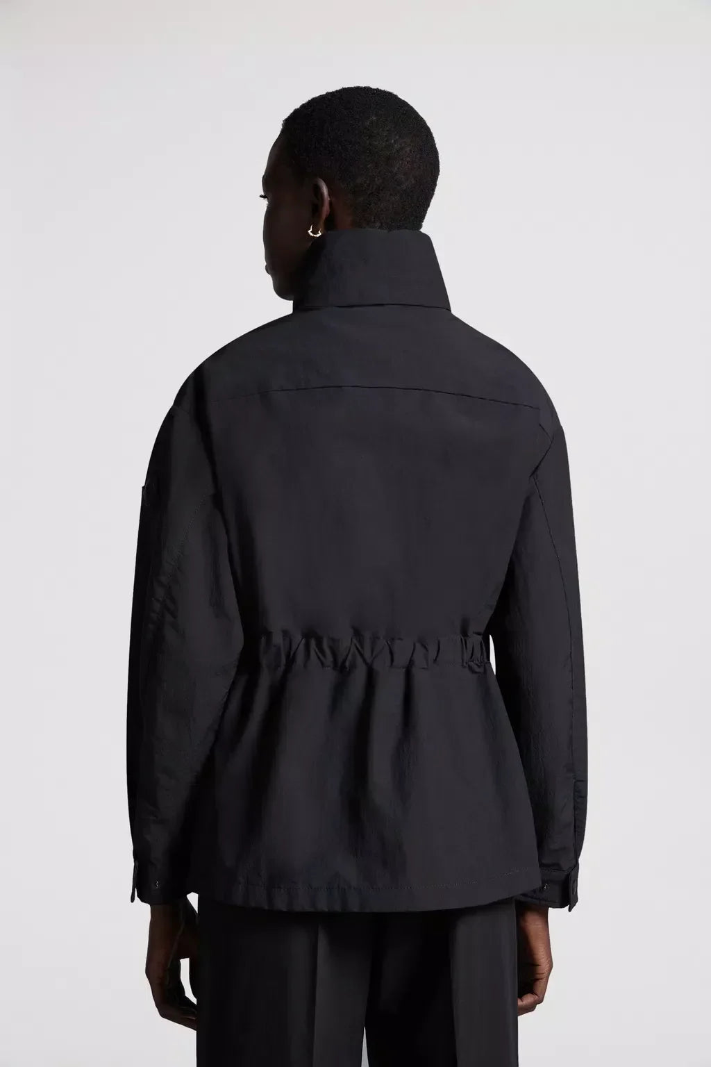 Lierre Jacket – the Lierre jacket is a wardrobe essential curated to cover all aspect of daily life, – LUX VERSE Luxury Designer Fashion Outlet