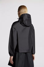 Marmace Hooded Jacket – crafted from canvas Hood Zipper closure Zipped welt pockets Grosgrain logo patch Hem – LUX VERSE Luxury Designer Fashion Outlet