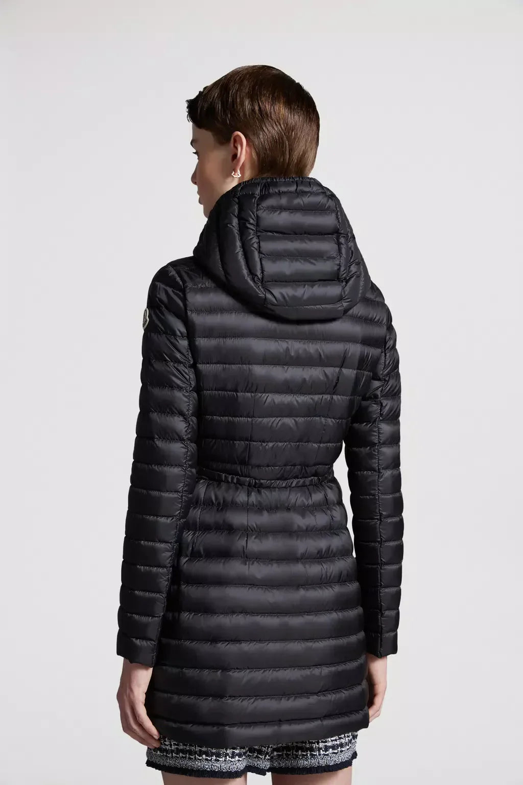 Barbel Long Down Jacket – the long parka features an adjustable waistline that gives the outerwear a feminine – LUX VERSE Luxury Designer Fashion Outlet