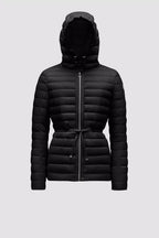 Raie Short Down Jacket – a classic style characterized by a clean and essential design that will go perfectly – LUX VERSE Luxury Designer Fashion Outlet