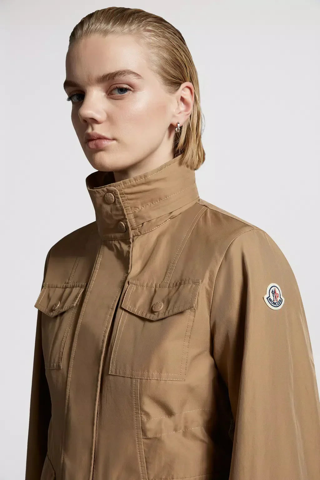 Ilo Field Jacket – designed for sophisticated women with a timeless style, the Cygne down jacket is – LUX VERSE Luxury Designer Fashion Outlet