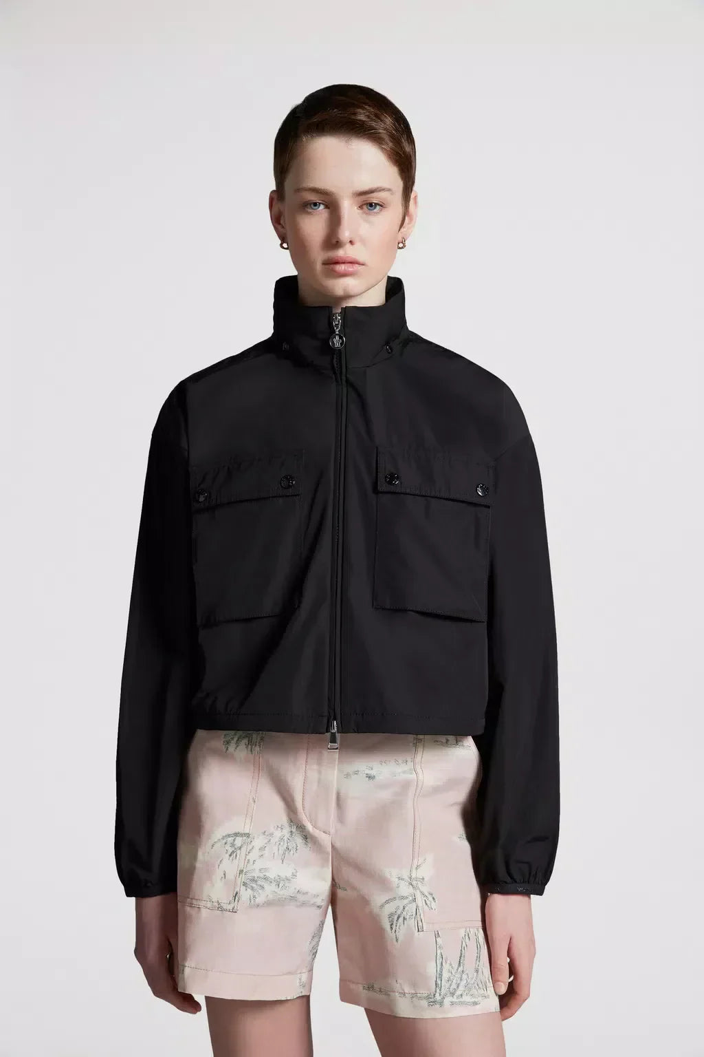 Leda Parka – the cropped jacket is enhanced with breathable mesh lining and practical patch – LUX VERSE Luxury Designer Fashion Outlet