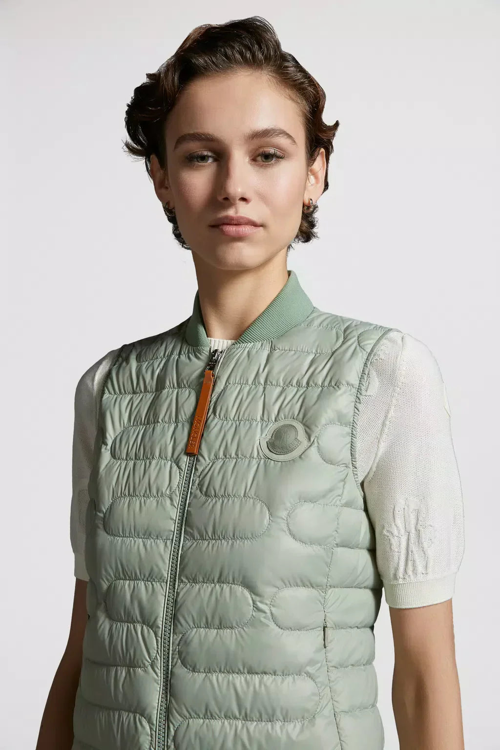 Perille Down Vest – durable and lightweight, the Perille puffer vest is crafted from water-repellent – LUX VERSE Luxury Designer Fashion Outlet