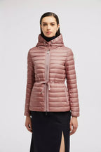 Raie Short Down Jacket – a classic style characterized by a clean and essential design that will go perfectly – LUX VERSE Luxury Designer Fashion Outlet